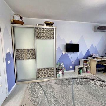 Продаж 4х кімнатної квартири 10 мкрн ЖК ОСББ