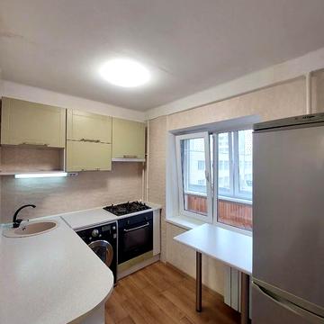 Олександра Архипенка вул. (Мате Залки), 4