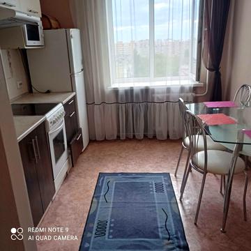 Небесної Сотні просп. (Маршала Жукова), 55