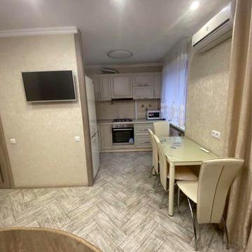 Сдам  Квартиру 96 Квартал Центр