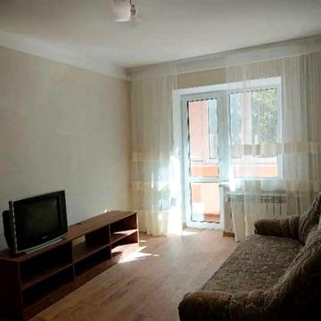 Довготривала оренда 1к квартири на вул. Ореста Левицького 8