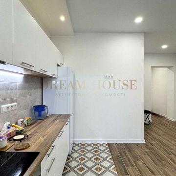 2-кімнатна біля Центрального парку. Газ. Оформлення 2%