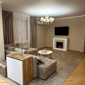 Власник. Здам в довготривалу оренду 3-х  кім.кв.Львів.