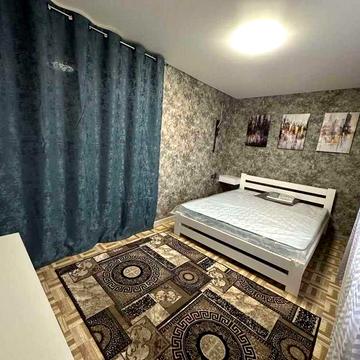 Оренда однокімнатної квартири , Новосёловская 27