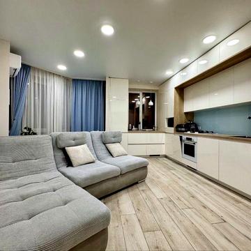 2 кімнатна квартира ЖК У-Квартал, Героів Небесноіюї Сотні, Клубний ЖК У-квартал