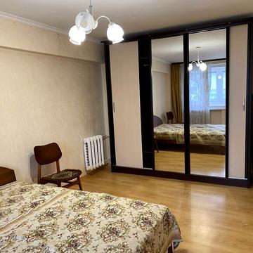 Велика Васильківська вул. (Червоноармійська), 124-А