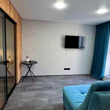 Стильна однокімнатна з чарівним видом ЖК Лагуна