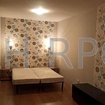 Смілянська вул., 15