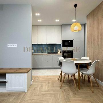 Центр. Повноцінна 2-кімн + кухня-студія. Газ. Оформлення 2 ЖК Сторі Хаус