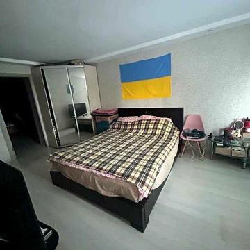 Продаж 2к квартири вул. Героїв Крут центр нагорка парк Шевченка