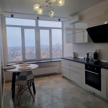 Здам 2 кімнатну у модіжному комплексі Дмитриєвський