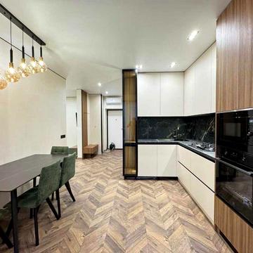 Терміново! Півторакімнатна - 45.35м2! Біля Епіцентру і Арсену!