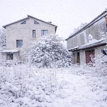 Капітальний будинок з укриттям