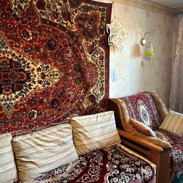 Продам 2х комнатную квартиру на Красном камне, комуннар - парус