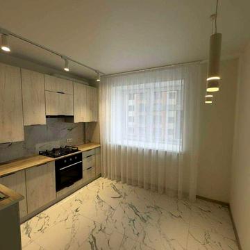 Квартира з свіжим  ремонтом! Супер ціна!