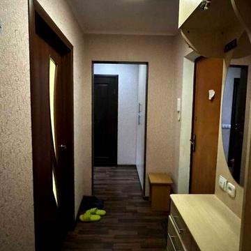 2-х кімнатна квартира . Виставка