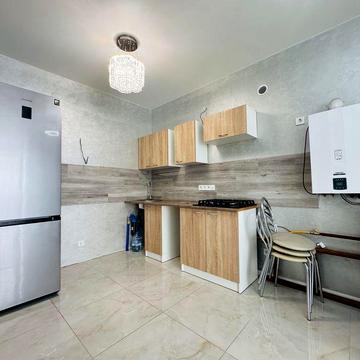 Перша здача, евро 2к квартиру 42м2, вул. Остромирська