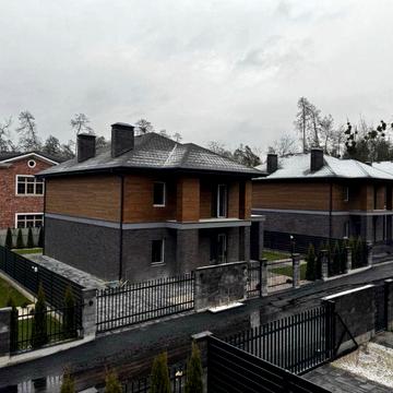 Не будинок, а мрія! Чудовий будинок  для великої родини.