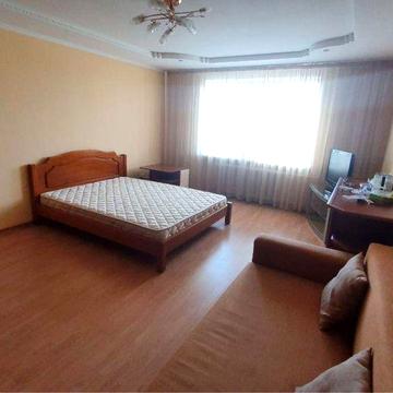 Вільна з 18 березня, оренда Центр, 3-х кімн.кв, вул. Гоголя 137