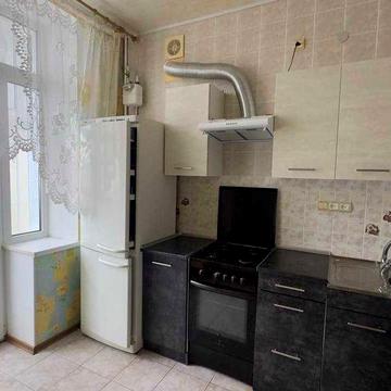 Аренда 2 ком. квартиры ул. Г. Харькова Защитников Украины.Конный рынок