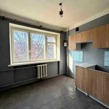 Простора 1-кімнатна квартира