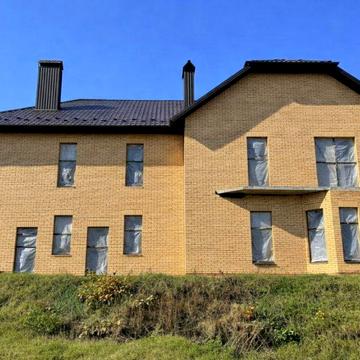 Терміново продаж 2 поверхового будинку з ділянкою на 22 сотки 350 м2