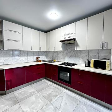 Хіміків вул., 37