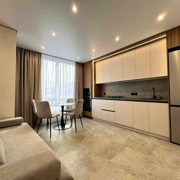 Знижка! Стильна однокімнатна - 42м2! З кухнею-студією. Вигідно