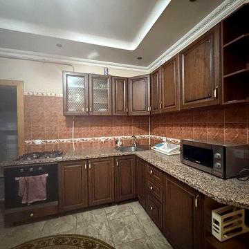 Здається в оренду два будинки Гравітон