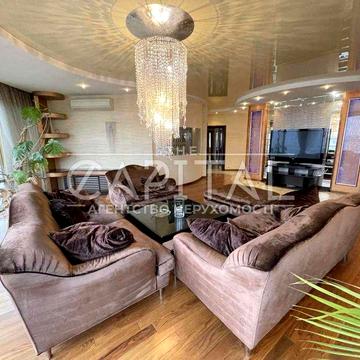 4 кімнатна 170м2 Центр Київ ЖК Diplomat Hall Жилянська  метро паркінг ЖК Diplomat Hall