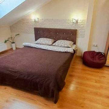 Продам сучасну 1к квартиру з всіма меблями  Залізнична 49