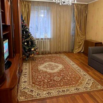 Продається 3-хкімнатна квартира р-н Подолу