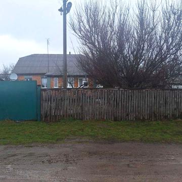 Продам цегляний будинок в с.Великі Гуляки