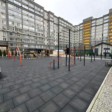 Продаж 1 к квартири в Бучі поруч зі школою та садочком ЖД