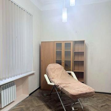 Оренда  кабінет косметолога манікюр центр Саксаганського Олімпійська