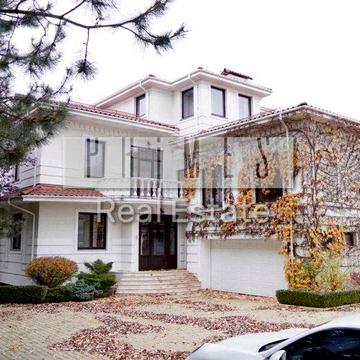 Оренда еліт будинку в Козині 700м2/Басейн/Вихід до води/БОМБОСХОВИЩЕ/