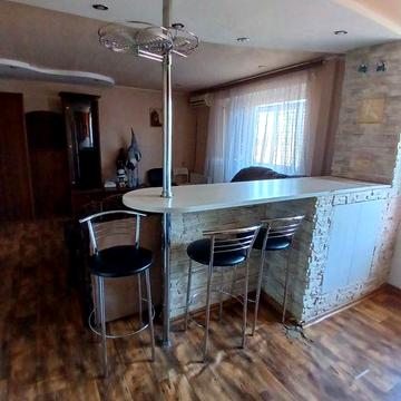 Сдам 3-х Чешку в центре.