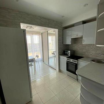 Новострой.Сдам 1ком,квартиру. На песках.