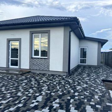 Продам окремий будинок 105 м.кв., 7,5 соток  - 75000 $