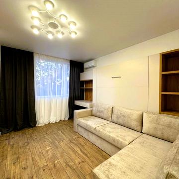 Михайла Дерегуса вул. (Янтарна), 42