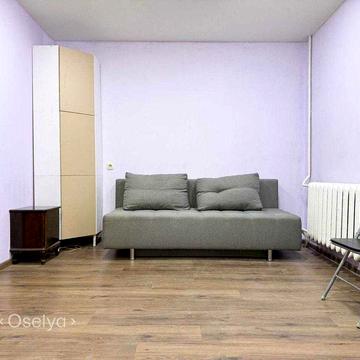 1 кімнатна квартира в Києві Святошинський Мрії 17Е газ низький поверх