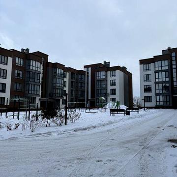 Продаж 2 кім квартири Зданий будинок , без комісіі, винники