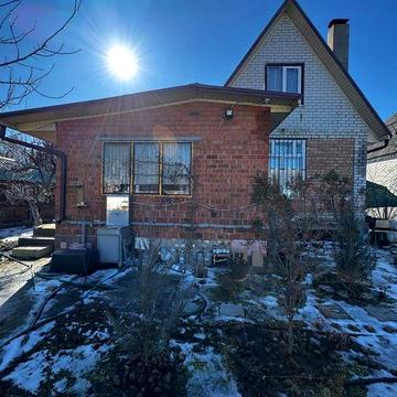 Продам Дом - Дачу в сосновом лесу.