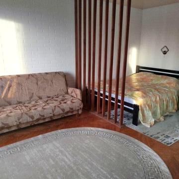 Оренда 1 кімнатної квартири в районі ринку