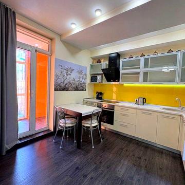 Оренда 1-кім квартири 41 м2 в ЖК Комфорт Таун, вул. Регенераторна