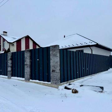 Сучасний будинок з ремонтом у Дмитрівці