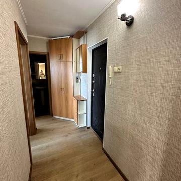 Сдаеться в аренду 2-х комнатная на длительный срок