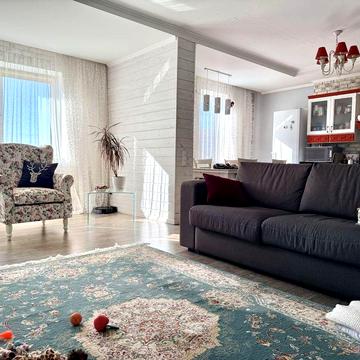 без% продам 3-к квартиру вул. Голосіївська 13б Деміївська