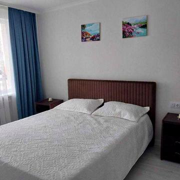 Оренда двокімнатної квартири вулиця Володимира Навроцького