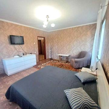 Сдам квартиру, Хаджибейський район (Черемушки)